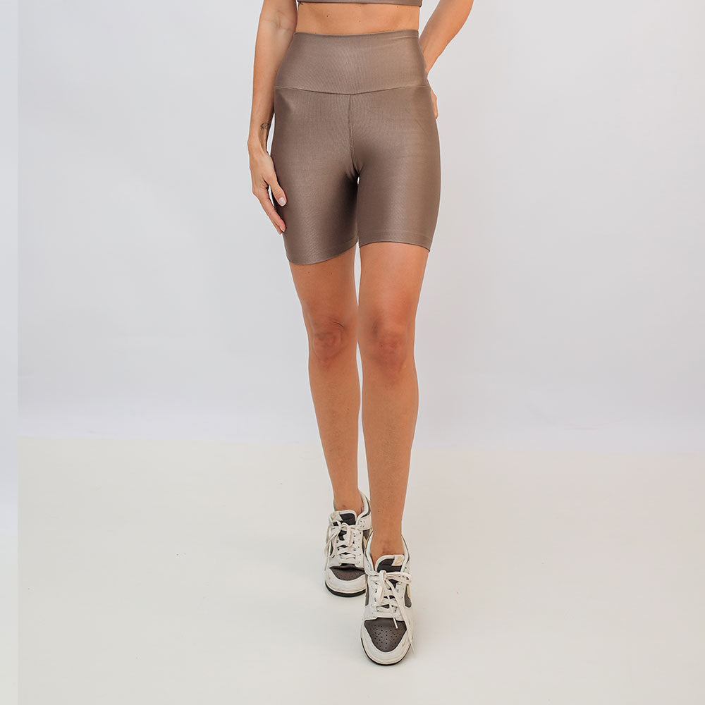 Shorts Fer Castanho