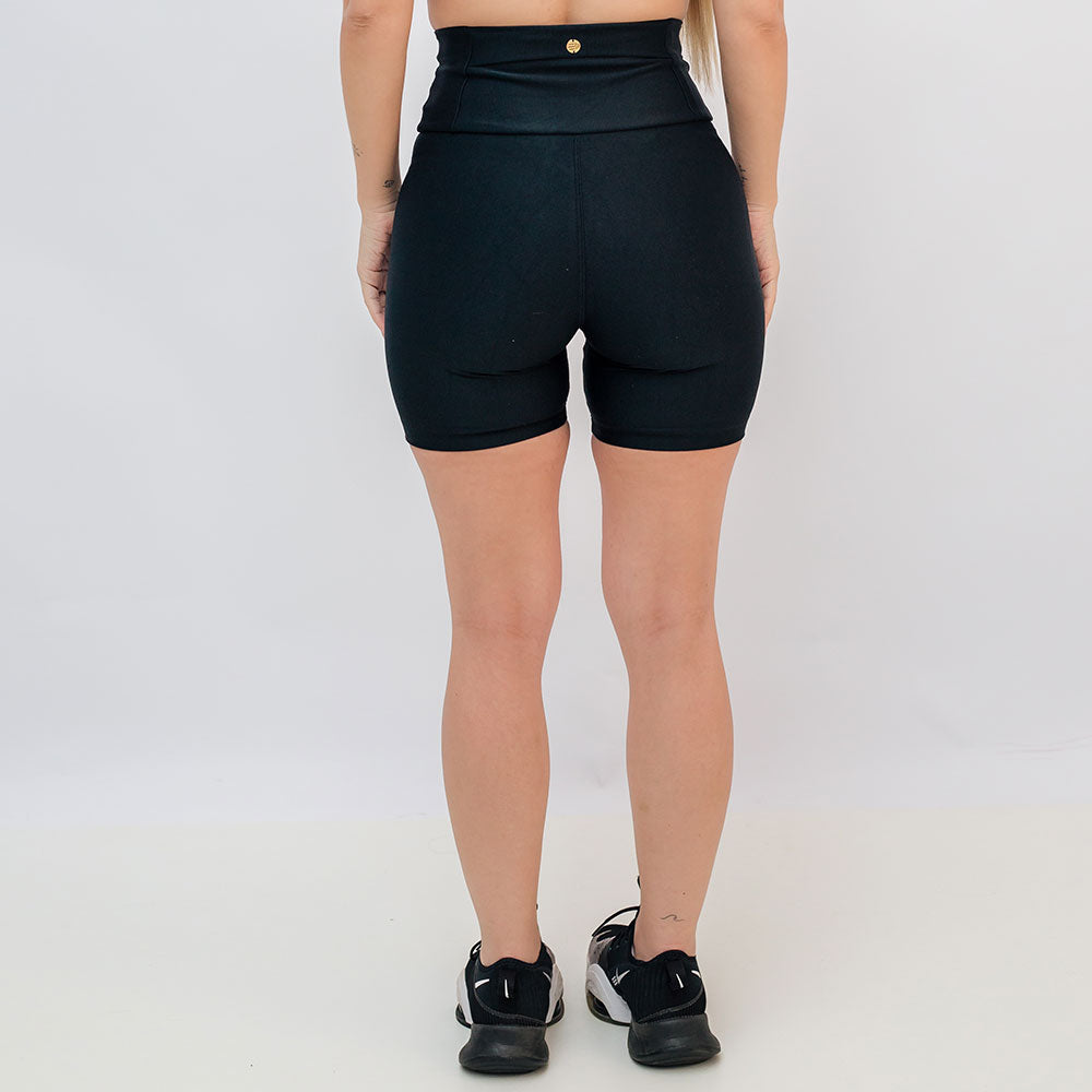 Shorts Fer Preto